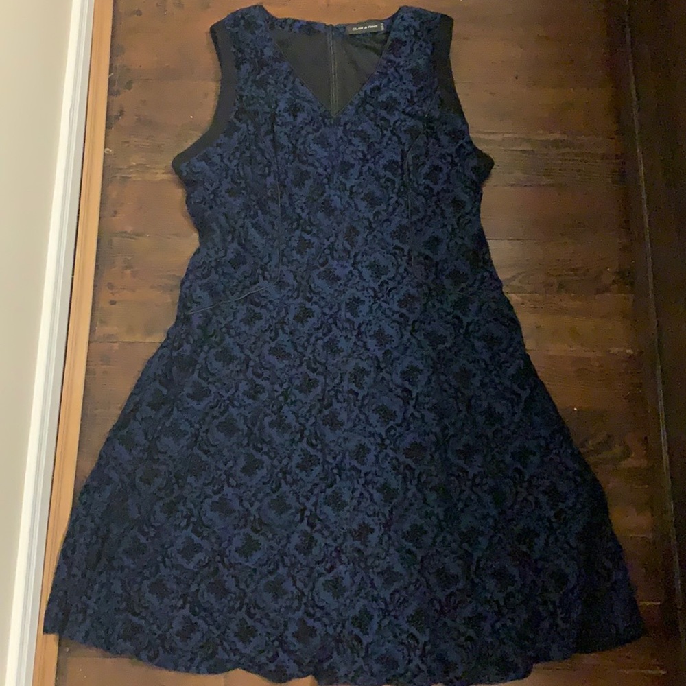 Fit and flare navy blue/black dress